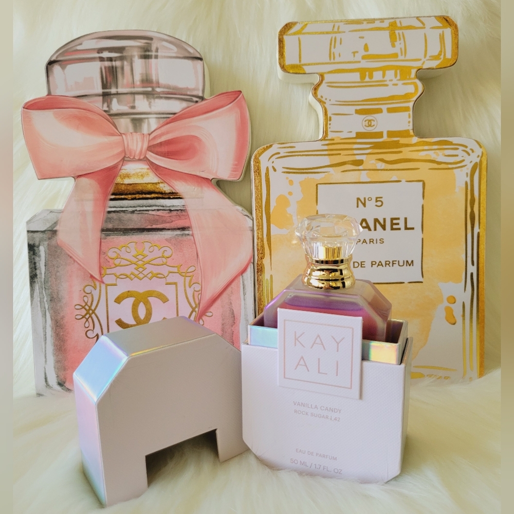 ✨✨SOLD✨✨🩷🩷KAYALI VANILLA CANDY ROCK SUGAR | 42 EDP 1.7 OZ 🩷🩷 - Picture 3 of 10